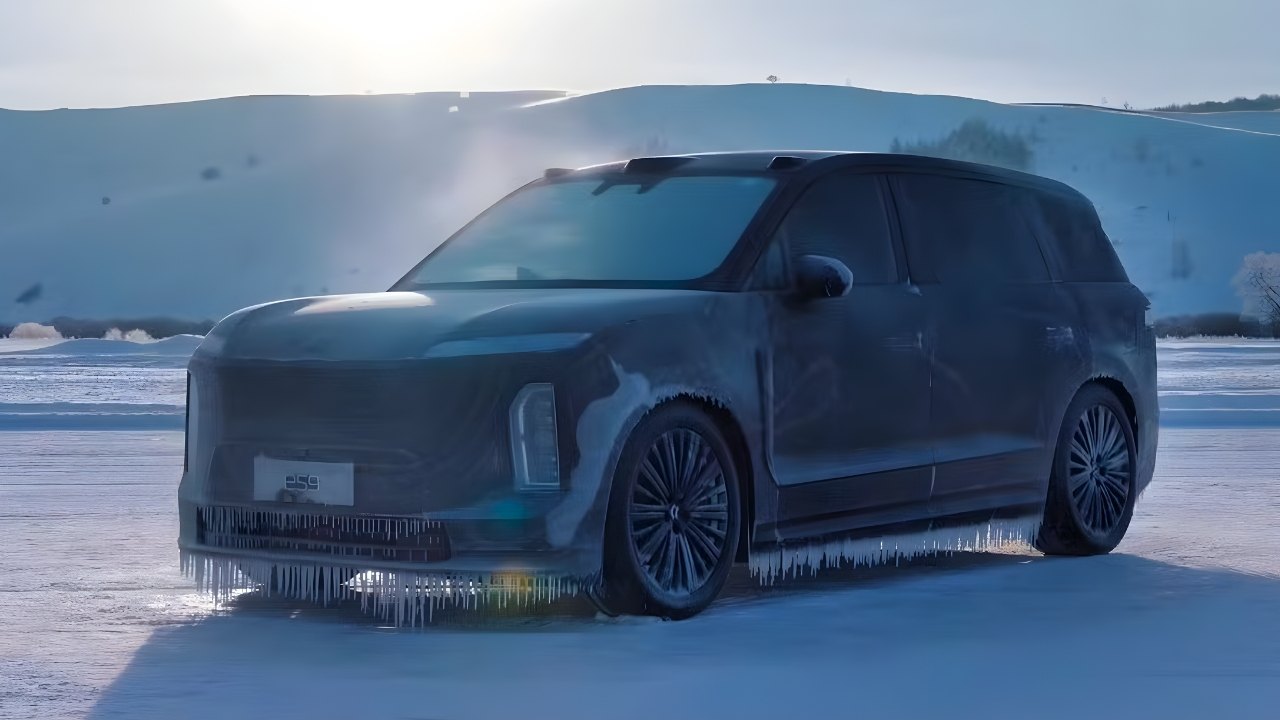 2026 Nio ES9 Tested with extreme-winter testing video: Shows its handling and agility!