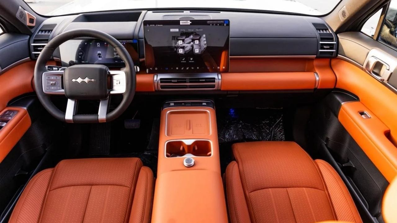 BYD Fang Cheng Bao Tai 7 EV Interior