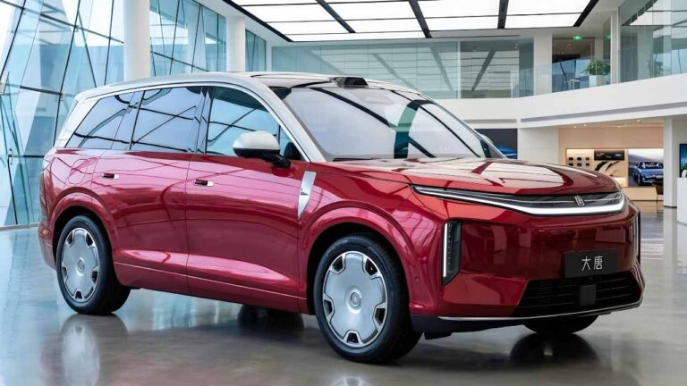 BYD Great Tang Launching In May 2026: Flagship SUV With Mega Charging & Triple Screens