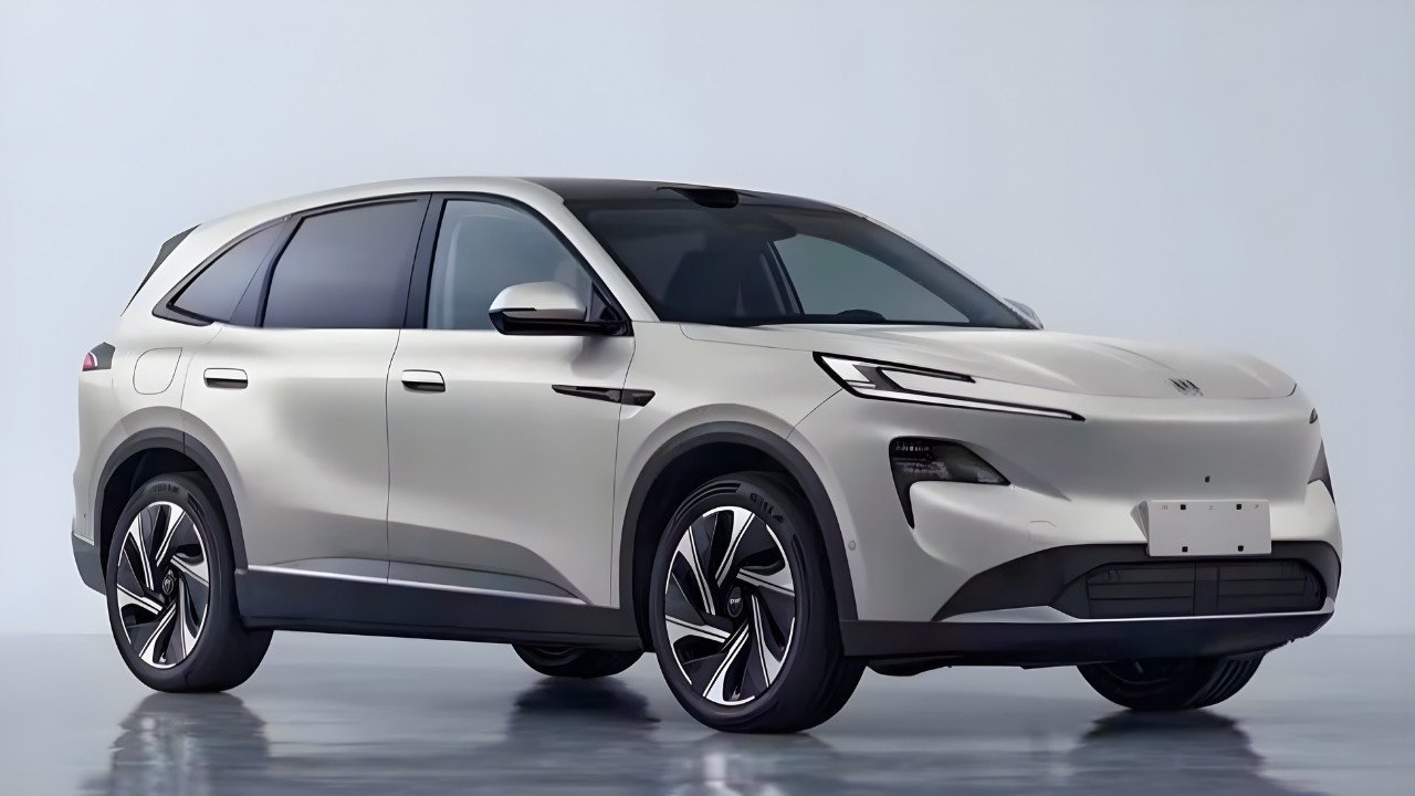 Buick Launched Electra E7 In China With 375 hp Power: Feature-Rich Mid-Size PHEV SUV