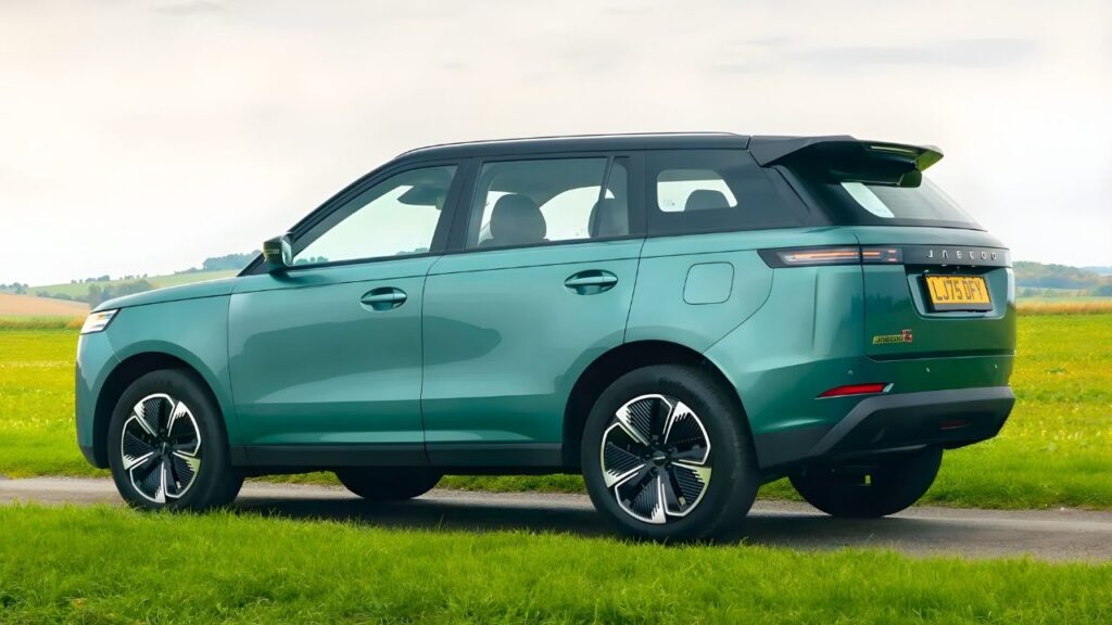 Chery Jaecoo J7 Sideview