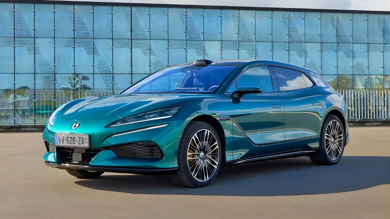 Denza Z9 GT European Debut With €101,000 Price Tag: Luxury EV Segment Heats Up