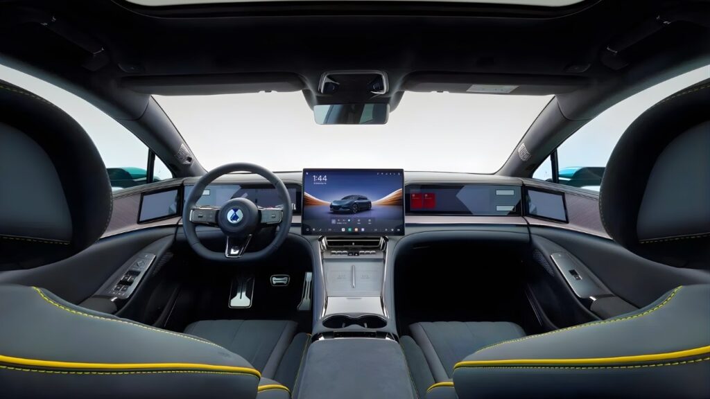 Denza Z9 GT Interior