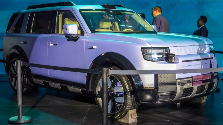 Freelander 8 Teased Officially: Chery & JLR’s New Electric SUV Targets China and Europe