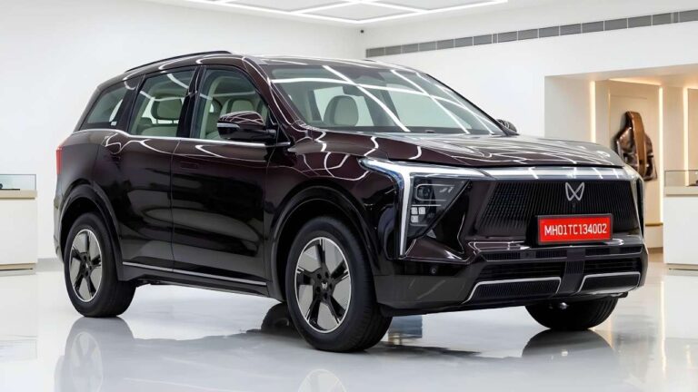 Mahindra XEV 9S Available With 3 Battery Packs: Up To 679 km Range & 7-Seater Luxury EV
