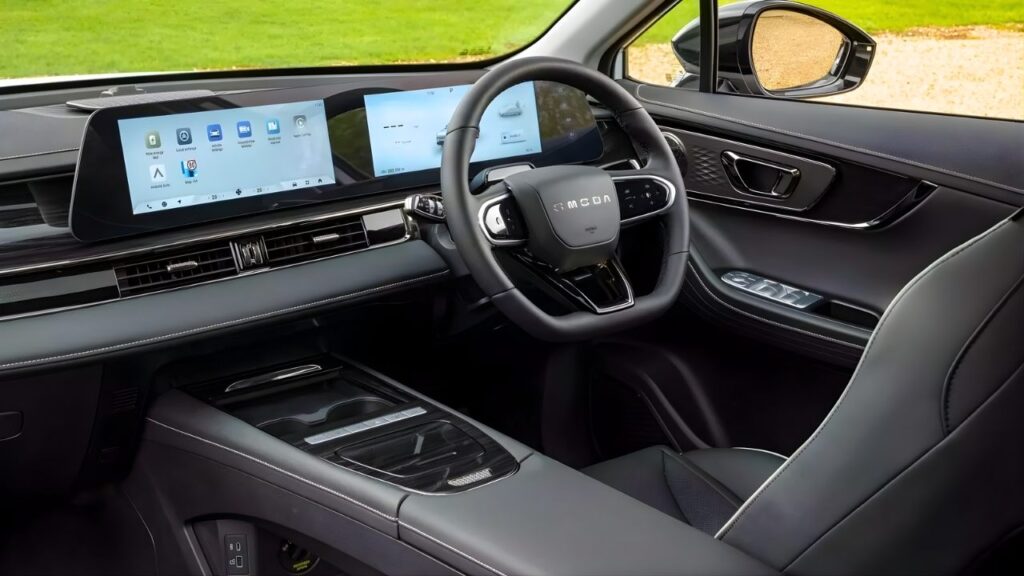 Omoda E5 Interior
