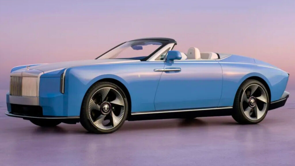 Rolls-Royce 2-Seater Nightingale Luxury EV side view