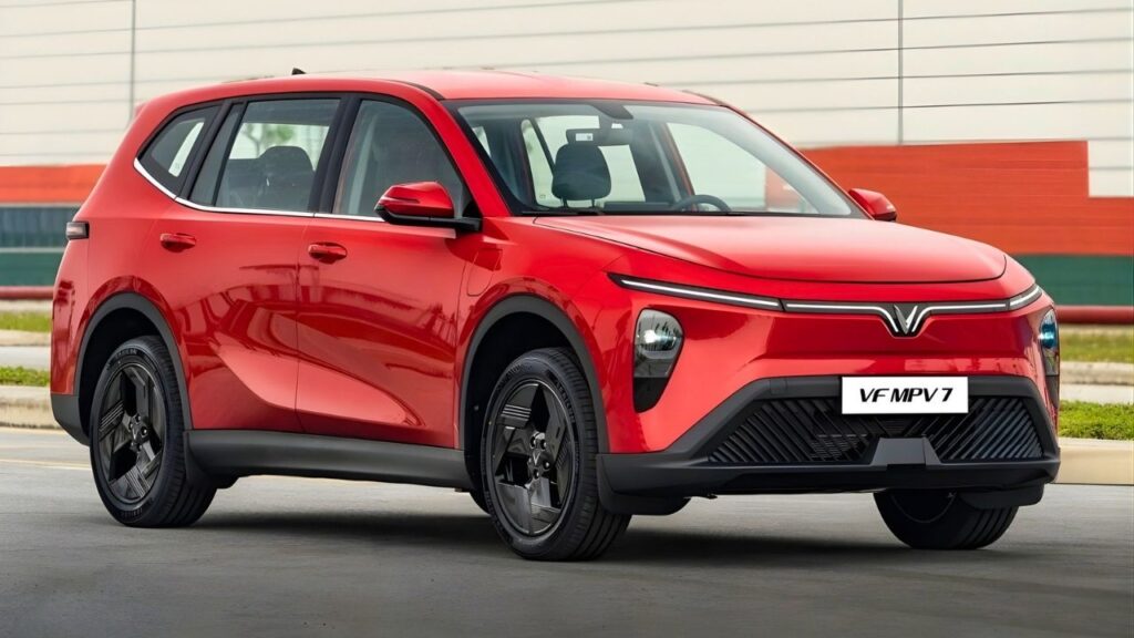 VinFast VF MPV 7 Launched: ₹24.49 Lakh EV MPV with 517km Range & 3-Row Comfort