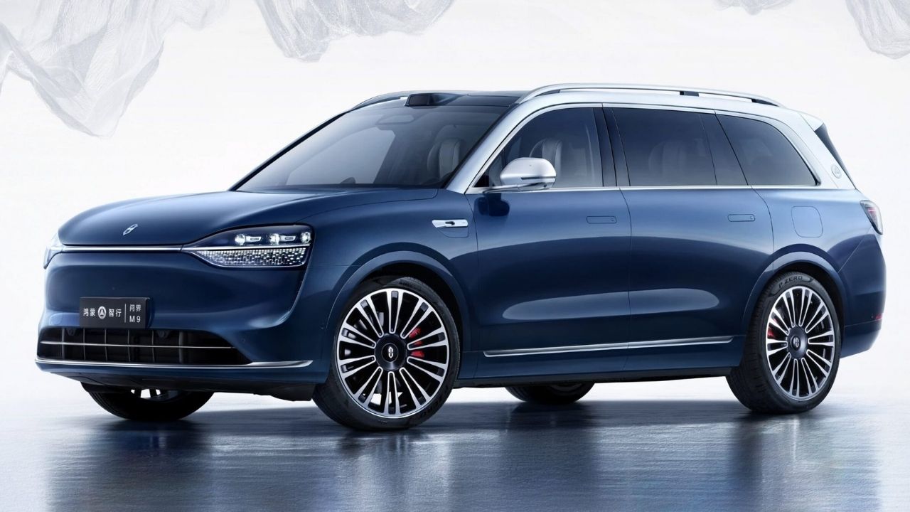 AITO M9 Pre-Sale Hits 50,000 Orders: 671 kW Tri-Motor & 499,800 Yuan Price