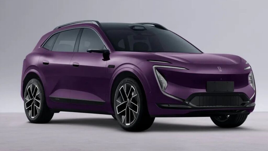 Avatr 07L SUV Launching in China by Late 2026: 305 kW EV & From 250,000 Yuan