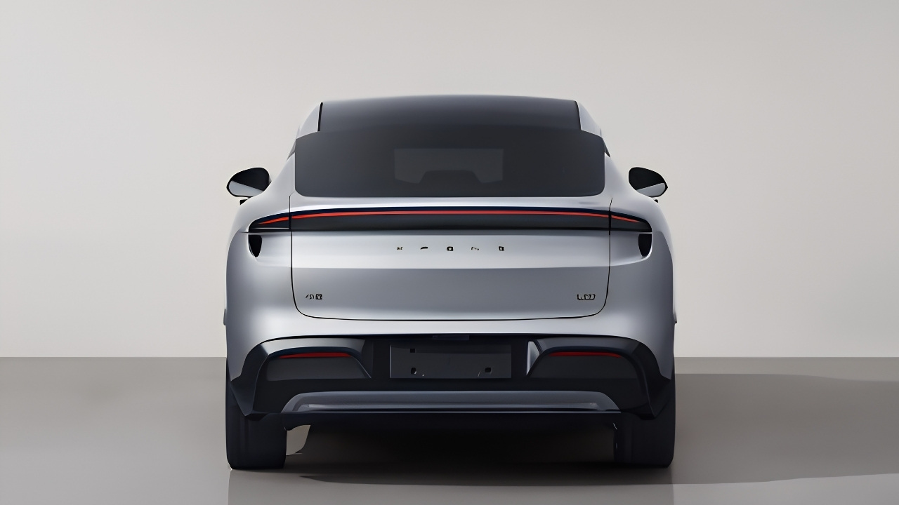 XPeng Mona L03 rearview