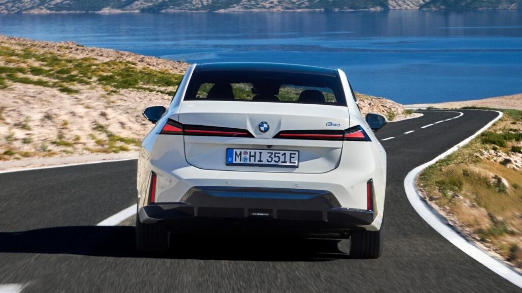 BMW i3 50 xDrive First Edition Rearview