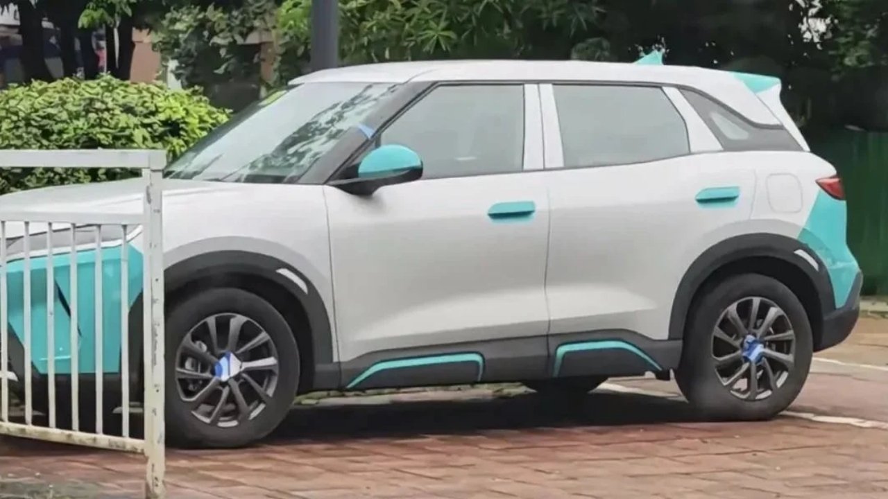 BYD’s Atto 2 refresh spotted