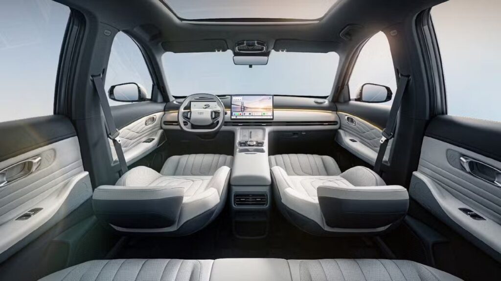 Geely's Starship 7 EV interior