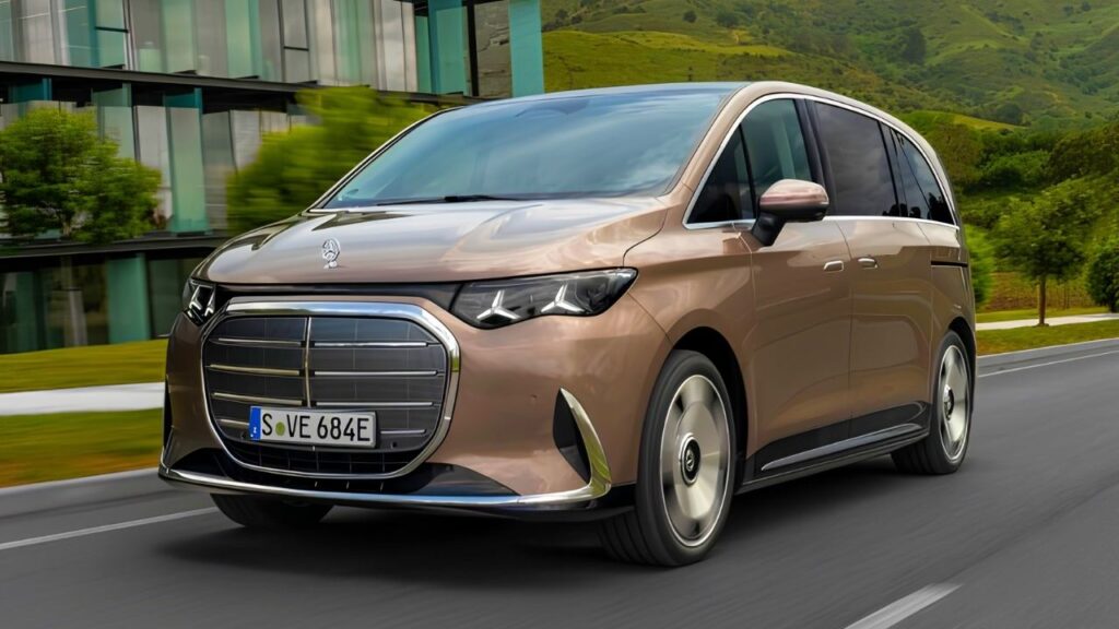 Mercedes VLE 300 Deliveries Begin: 4,078L Boot With Front Seats Only