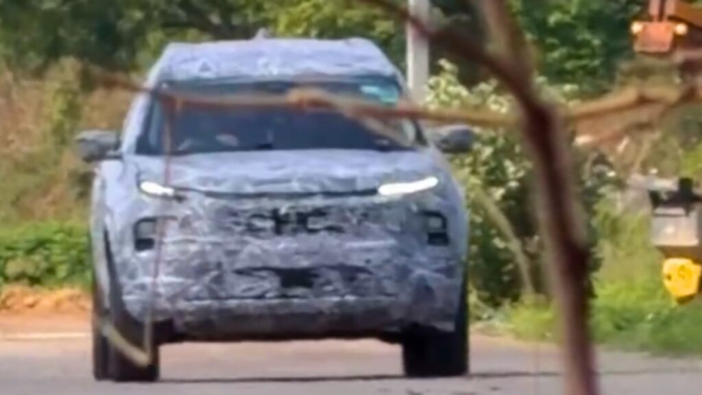 Tata Safari EV Spotted Again: XEV 9S Rival Due This Diwali 2026