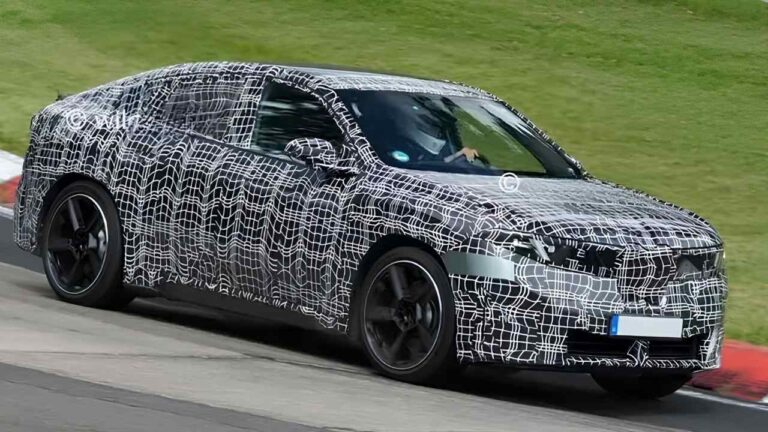 BMW iX4 Testing at Nürburgring Reveals Coupe Styling, 463 hp and 805 km Range Likely
