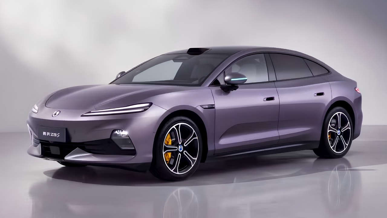 BYD Denza Z9S Pre-Sales Begin August 3: 920 km Range, 1,194 hp, Flash Charging