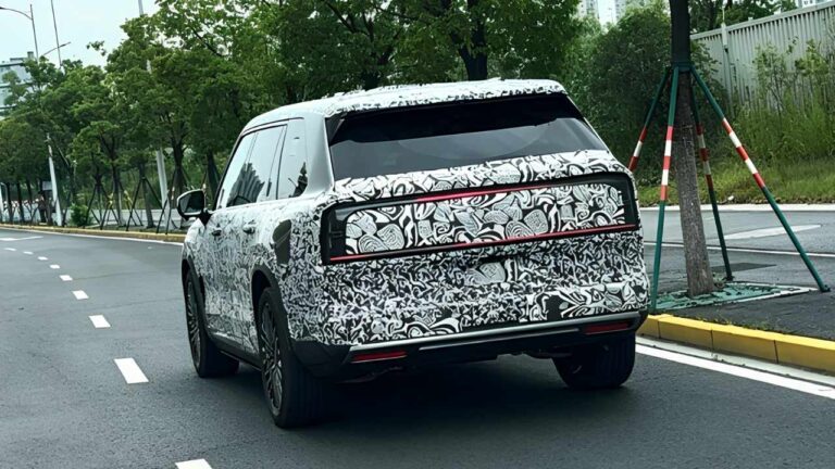 Zeekr 9X 5-Seater Spotted Testing, Packs Up to 1,401HP