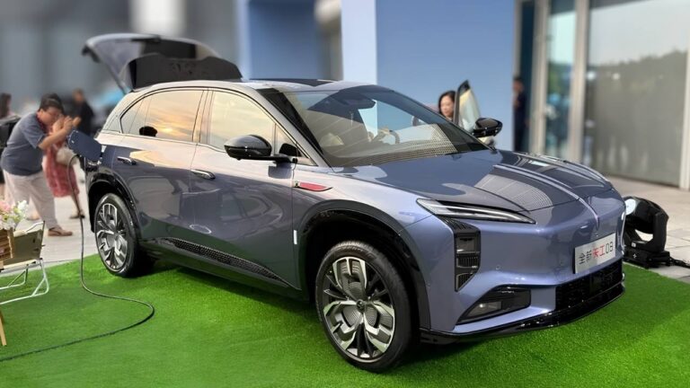 Hongqi Tiangong 08 pre-sale opens with 800V charging and a 257kW motor