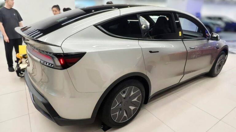 Tesla Model Y L launches in US with 6 seats, 444hp AWD for $61,990