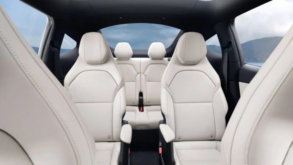 Tesla Model Y L Seating Layout