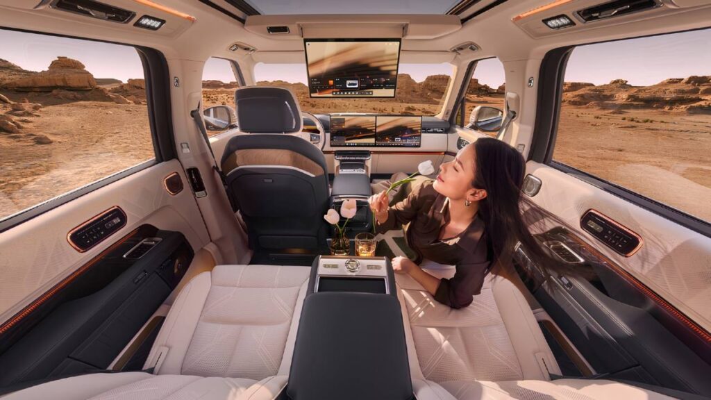 Zeekr Launches 9X Interior