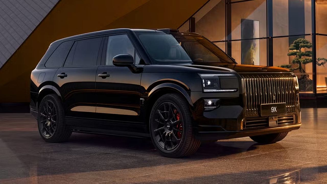 Zeekr Launches 9X Five-Seat Luxury SUV With 500 kW Fast Charging, Up To 1,381 HP
