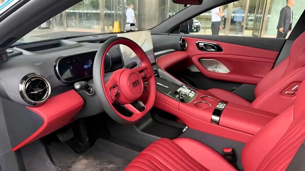 geely galaxy tt ultra rear design