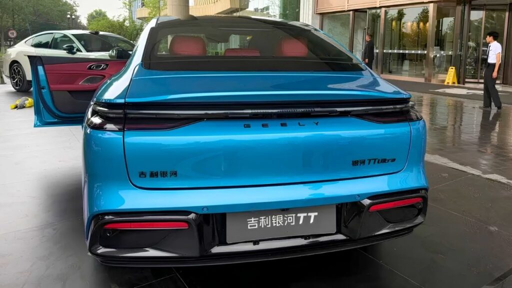 geely galaxy tt ultra rear design