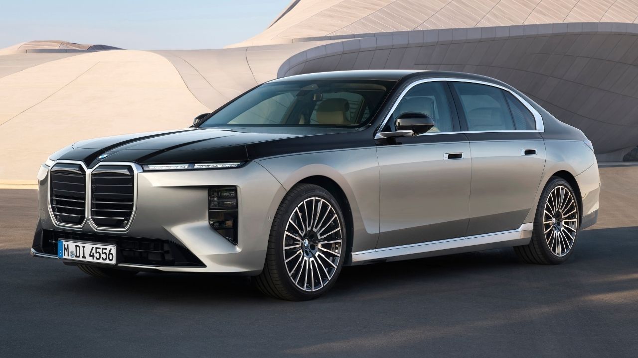 2027 BMW i7