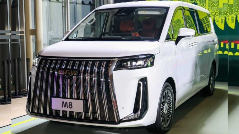 BAW M8 Electric MPV Revealed in Indonesia With 505 km CLTC Range