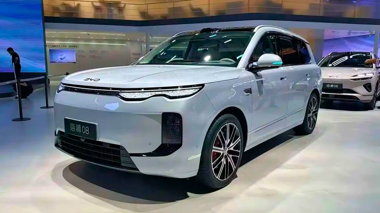 BYD Sealion 08 Launch Date Confirmed: Full-Size SUV to Get BEV and PHEV Powertrains