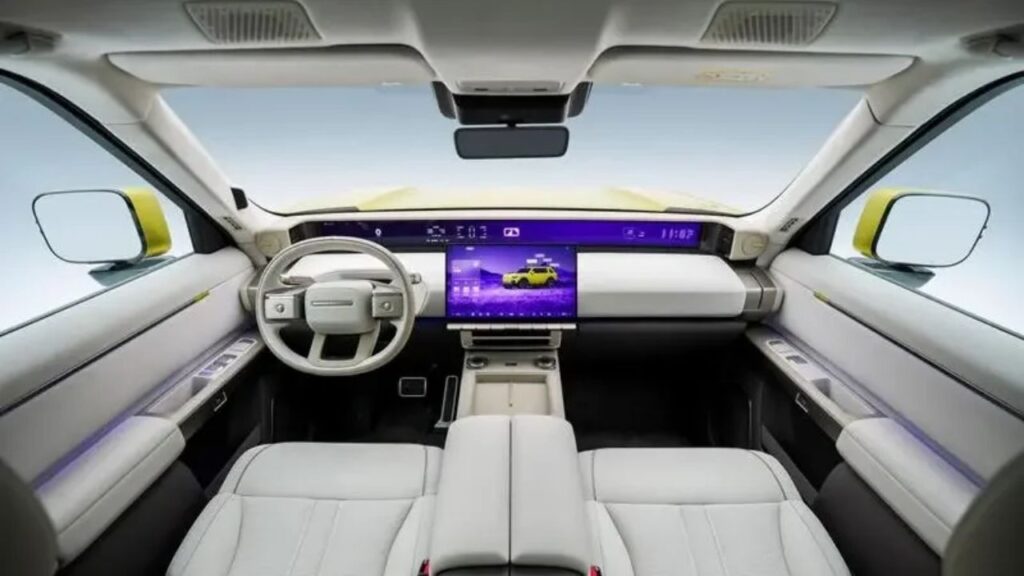 Freelander 8 dashboard view