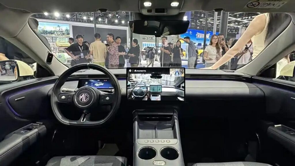 MG 07 Sedan Cabin