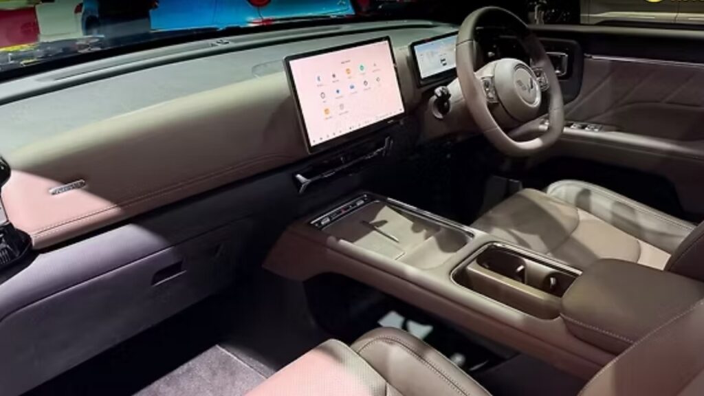 MG New 7-Seater Electric SUV Dashboard