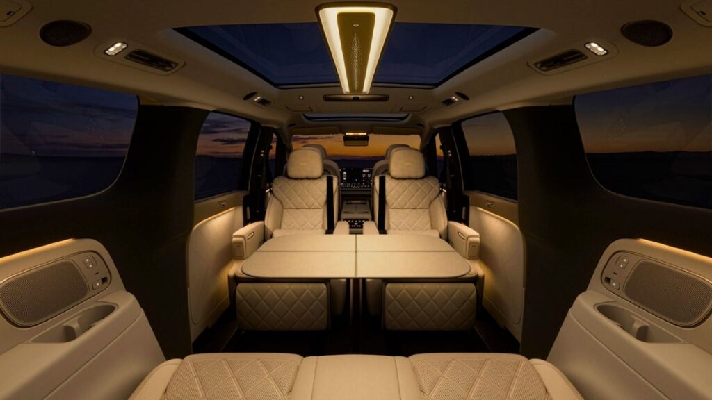 Next-Gen Li Mega interior