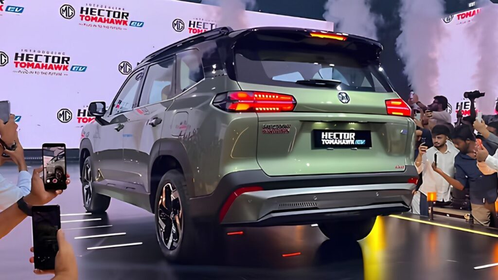 Rear look MG Hector tomahawk ev