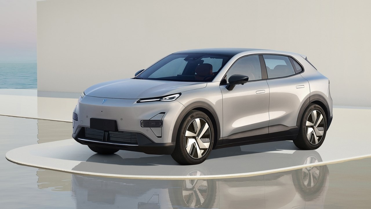 Changan's Deepal Launches Updated S05 to Take On Geely's E5 and BYD's Yuan Plus