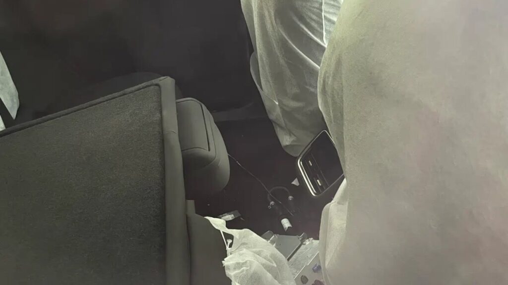 Volvo S70 PHEV rear seating Spotted