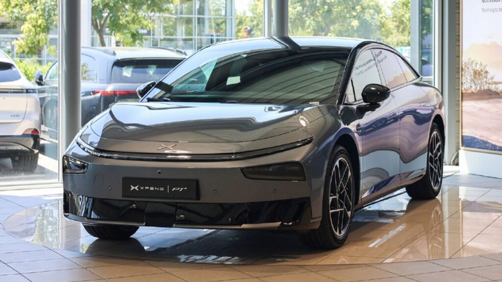 Xpeng P7 6,000-delivery milestone