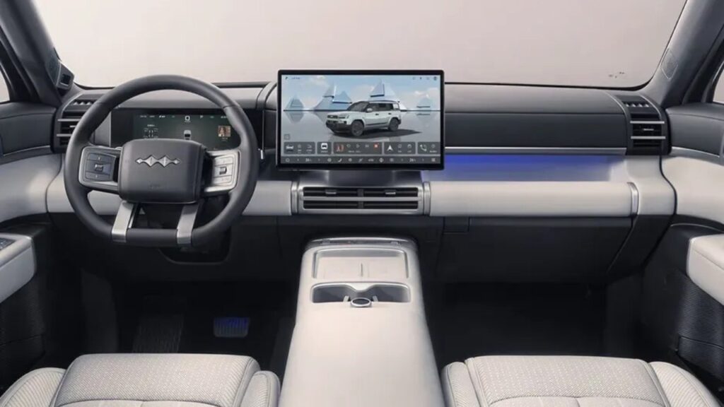 byd ti7 uk Cabin