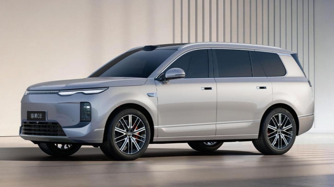 BYD Sealion 08 Launched: Up to 900 km Range, 6 Seats and LiDAR