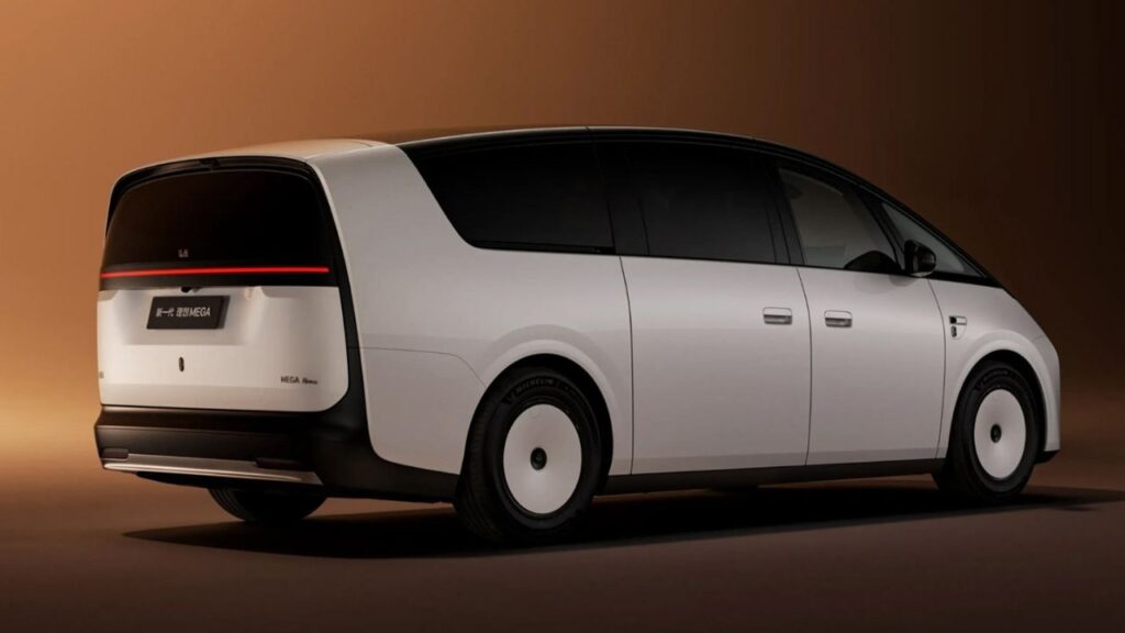 Li Mega Home Rear look