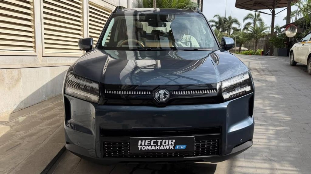 MG Hector Tomahawk EV