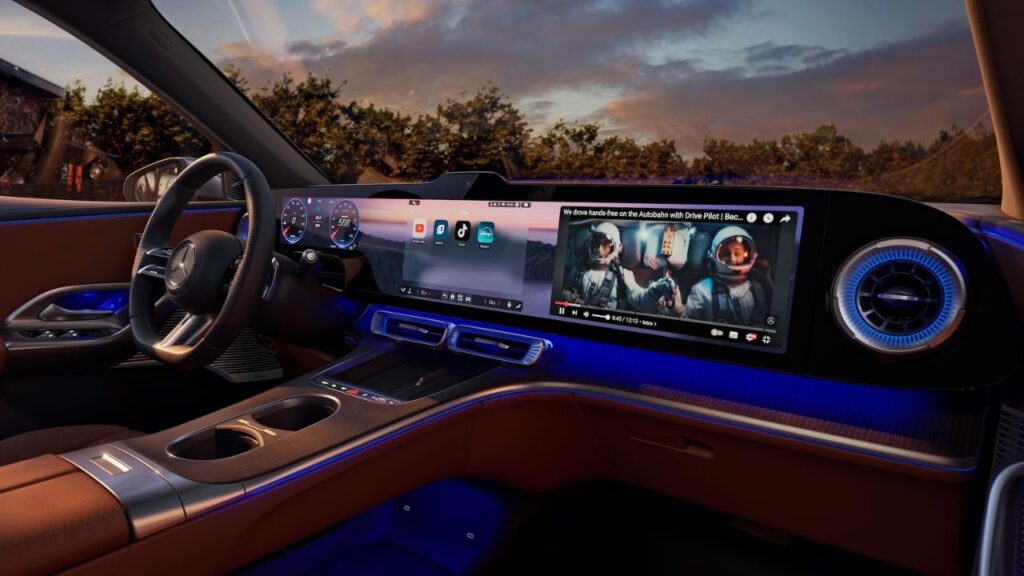 Mercedes-Benz GLC Electric Dashboard