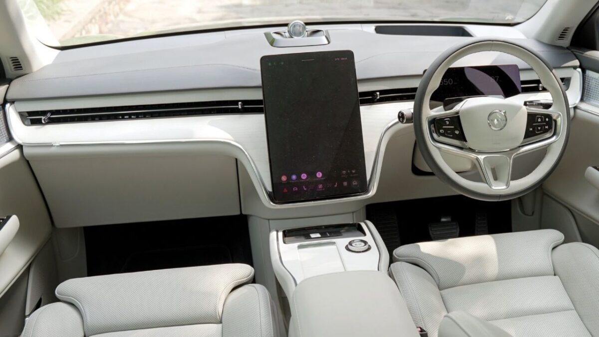 Volvo EX90 Cabin